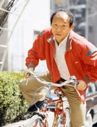 Ảnh hiếm thời trẻ của HLV Park Hang Seo 