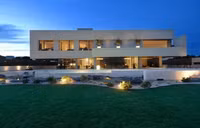 Chiêm ngưỡng loạt biệt thự siêu sang của sao bóng đá thế giới