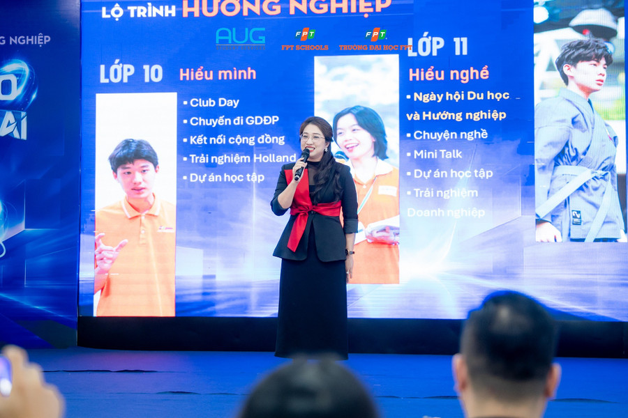 ngay-hoi-du-hoc-huong-nghiep-4.jpg
