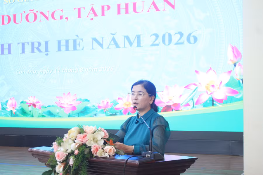 can-tho-chinh-tri-he-2.jpg