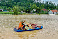 lu-na-1.jpg