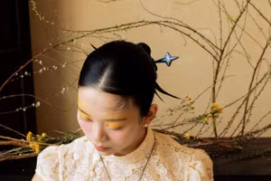 Mẫu trâm khảm trai được giới trẻ yêu thích. Ảnh: NVCC