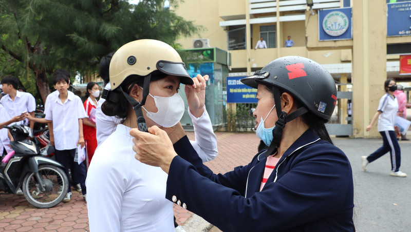 hinh-anh-dep-mua-thi-9.jpg
