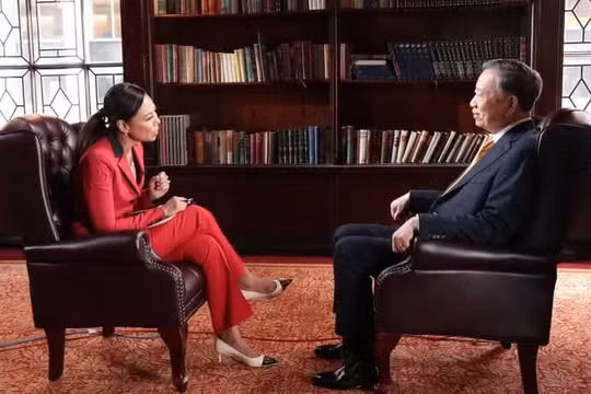Tổng Bí thư, Chủ tịch nước Tô Lâm trả lời phỏng vấn Bloomberg TV. (Ảnh: Thanh Tuấn/TTXVN).