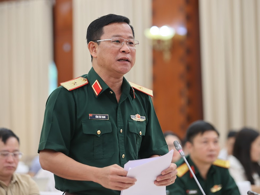Thiếu tướng Tống Văn Thanh, Phó Cục trưởng Cục Tuyên huấn, Tổng cục Chính trị Quân đội Nhân dân Việt Nam, thông tin về chương trình diễu binh diễu hành kỷ niệm 80 năm Cách mạng tháng 8 và Quốc khánh 2/9 - Ảnh: VGP/Nhật Bắc Thiếu tướng Tống Văn Thanh, Phó Cục trưởng Cục Tuyên huấn, Tổng cục Chính trị Quân đội Nhân dân Việt Nam, thông tin về chương trình diễu binh diễu hành kỷ niệm 80 năm Cách mạng tháng 8 và Quốc khánh 2/9 - Ảnh: VGP/Nhật Bắc