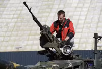 Chùm ảnh triển lãm vũ khí thu được ở Lugansk