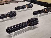 Cận cảnh trực thăng Hunter diệt phương tiện không người lái mặt nước