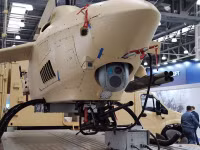 Cận cảnh trực thăng Hunter diệt phương tiện không người lái mặt nước