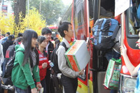 TPHCM: “Chuyến xe mùa xuân” chở đầy niềm vui ảnh 3 TPHCM: “Chuyến xe mùa xuân” chở đầy niềm vui ảnh 3