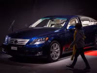 Chùm ảnh bộ sưu tập ôtô cổ cực đẹp của Hoàng tử Monaco