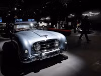 Chùm ảnh bộ sưu tập ôtô cổ cực đẹp của Hoàng tử Monaco