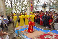 Đặc sắc lễ hội đền Cờn ảnh 3