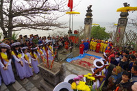 Đặc sắc lễ hội đền Cờn ảnh 4