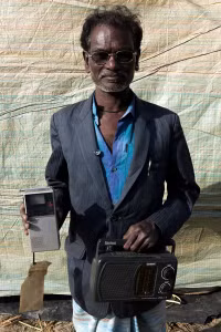 Cận cảnh chợ rác điện tử ở Ấn Độ