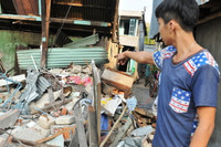 Giây phút kinh hoàng vụ xe tải đâm sập 7 nhà dân ảnh 1