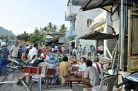 Giây phút kinh hoàng vụ xe tải đâm sập 7 nhà dân ảnh 3