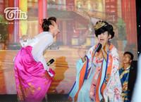 Nam sinh trường Báo giả gái cực ngọt đêm nhạc kịch Sóng trẻ Festival ảnh 19