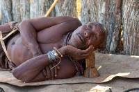 Chùm ảnh những đứa con của cát trong bộ lạc Himba