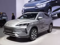 Chùm ảnh triển lãm ô tô quốc tế Geneva sau 5 năm bị trì hoãn 