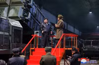 Chùm ảnh ông Kim Jong Un thị sát các nhà máy sản xuất vũ khí lớn