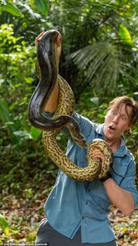 Hình ảnh con trăn lớn nhất thế giới bị bắn chết sau 1 tháng được phát hiện