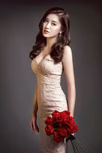 Huyền My khoe vòng một quyến rũ “đốn tim” dân mạng ảnh 1