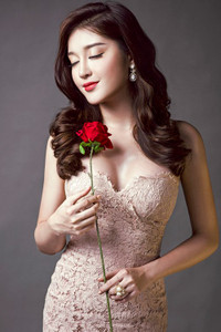 Huyền My khoe vòng một quyến rũ “đốn tim” dân mạng ảnh 5