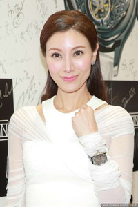 Đứng ở vị trí thứ 6 là hoa hậu của các hoa hậu - Lý Gia Hân.