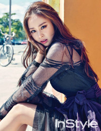 Khá bất ngờ khi biểu tượng sắc đẹp Hàn - Kim Tae Hee chỉ dừng ở vị trí số 21.