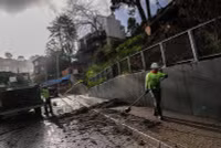 Chùm ảnh bão ‘sông khí quyển’ tàn phá California