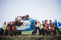 Teen quậy tưng bừng với bộ ảnh kỷ yếu “Mùa gặt quê em“ ảnh 6