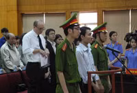 Đào tạo luật sư qua “phiên tòa giả định” ảnh 4 Đào tạo luật sư qua “phiên tòa giả định” ảnh 4