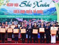 Chủ tịch nước Võ Văn Thưởng dự Ngày hội sắc Xuân trên mọi miền tổ quốc