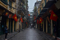 Hà Nội sáng mồng Một Tết: Quen mà lạ! ảnh 3