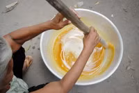 Nghề "độc": "Ăn cơm dưới đất, làm việc trên trời” ảnh 13