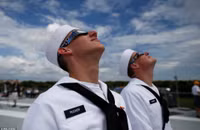 Tổng thống Trump cùng người dân xem nhật thực toàn phần hiếm có ảnh 17