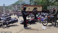 Hình ảnh nhà tù có hồ bơi, hộp đêm, sở thú riêng