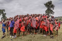 Chùm ảnh lễ trở thành đàn ông rực rỡ của thanh niên Maasai