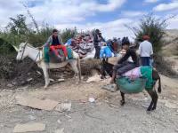 Ảnh những vị cứu tinh sau động đất ở Maroc 