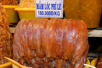 Dạo "vương quốc mắm" vùng biên Châu Đốc ảnh 7