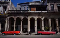 Chùm ảnh những chiếc xe cổ tuyệt đẹp trên đường phố Havana 