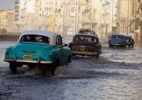 Chùm ảnh những chiếc xe cổ tuyệt đẹp trên đường phố Havana 