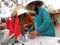 Vui hội bài chòi cầu ngói Thanh Toàn ảnh 1