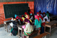 Lớp học xóa mù trên Cao nguyên đá ảnh 7