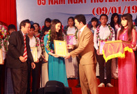 Nghệ An: Tuyên dương sinh viên 5 tốt và giải thưởng Sao tháng giêng ảnh 5