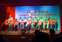 Nghệ An: Tuyên dương sinh viên 5 tốt và giải thưởng Sao tháng giêng ảnh 1