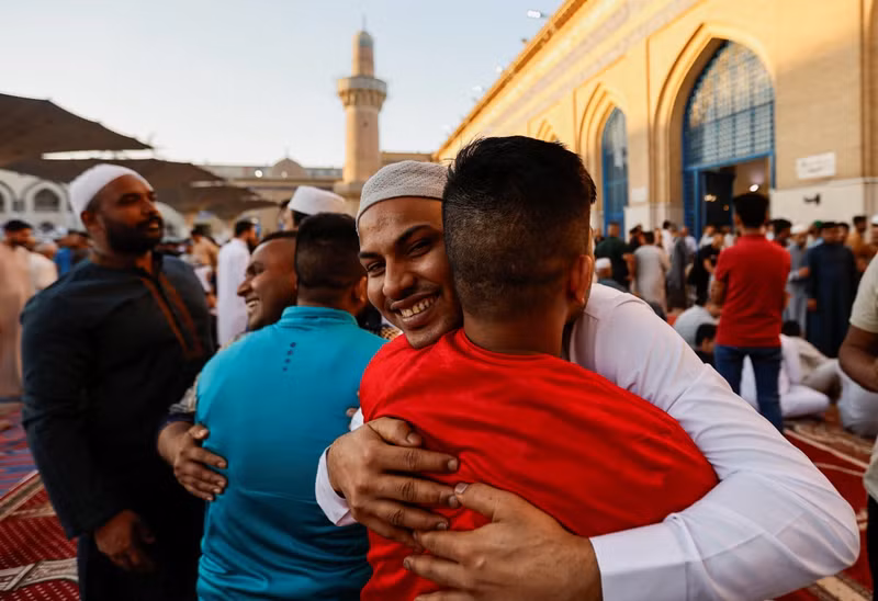 Chùm ảnh hàng tỷ người Hồi giáo mừng Lễ Hiến sinh 