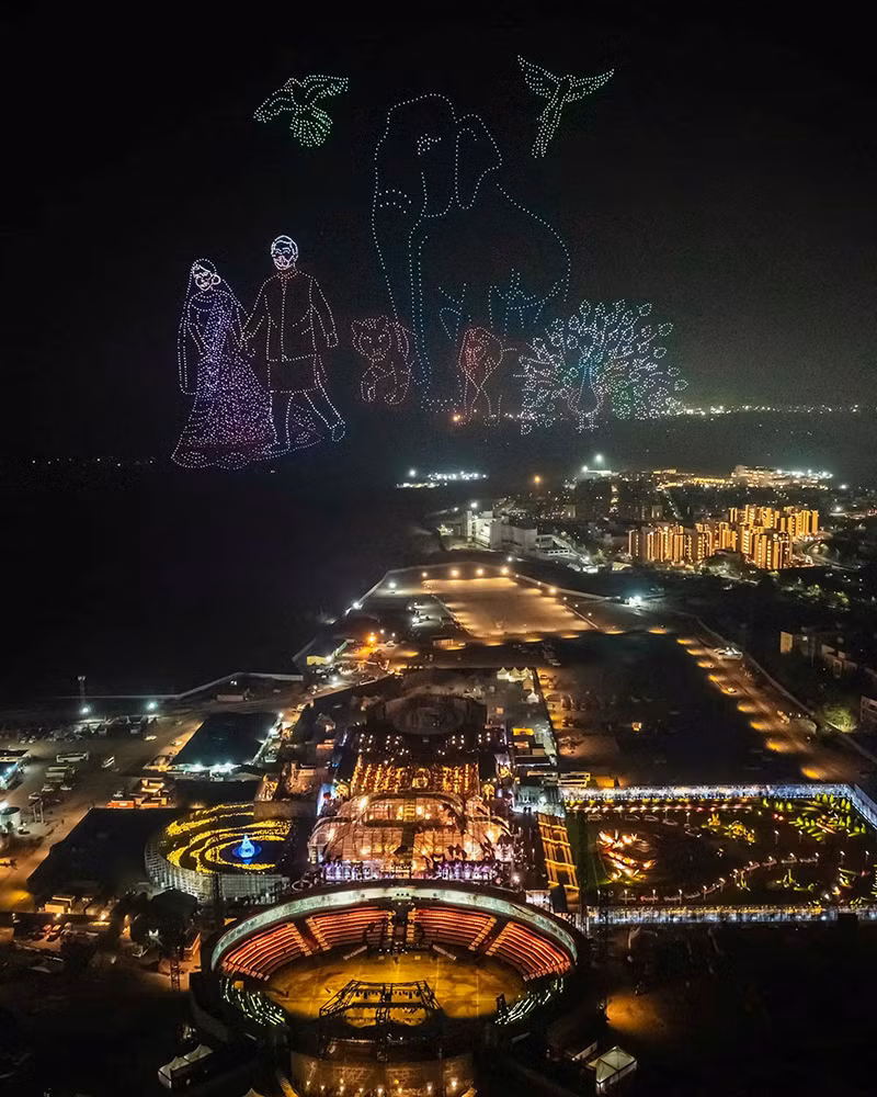 Chùm ảnh người nổi tiếng trong tiệc trước đám cưới xa hoa của con tỷ phú ở Ấn Độ