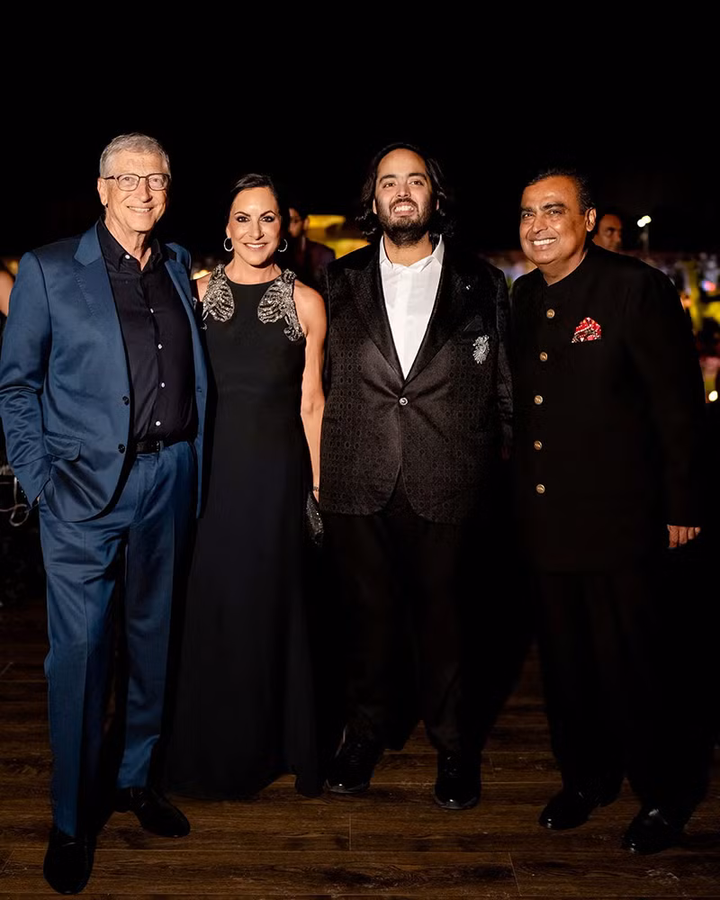 Chùm ảnh người nổi tiếng trong tiệc trước đám cưới xa hoa của con tỷ phú ở Ấn Độ