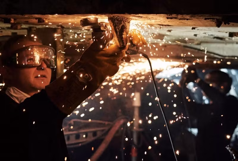 Chùm ảnh công trình phục hồi tàu ngầm hạt nhân đầu tiên của Liên Xô 